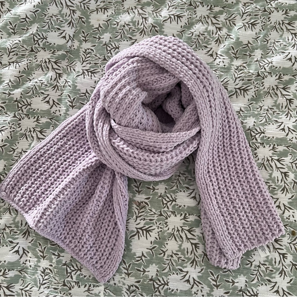 Garage Chunky Knit Oversized Lilac Scarf, Cozy Light Purple Chenille Wrap, OS